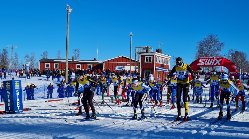 Start lång stafett Ski Team Ungdomscup 2023