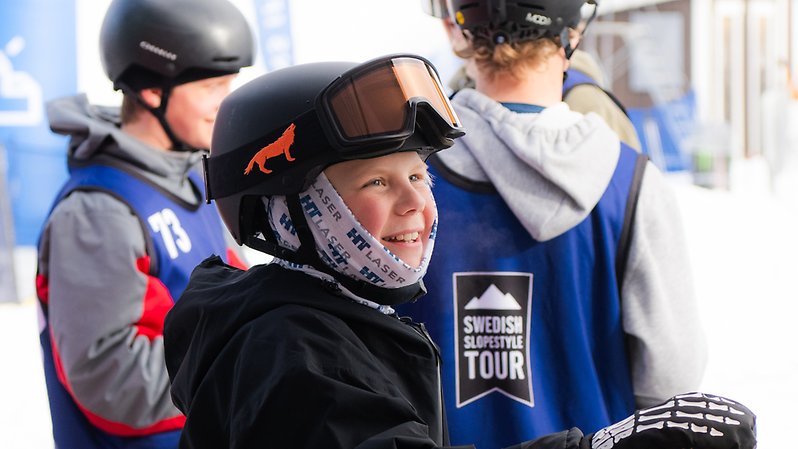 Bara glada miner i Kläppen Snowpark under SM. Foto: Daniel Bernstål.